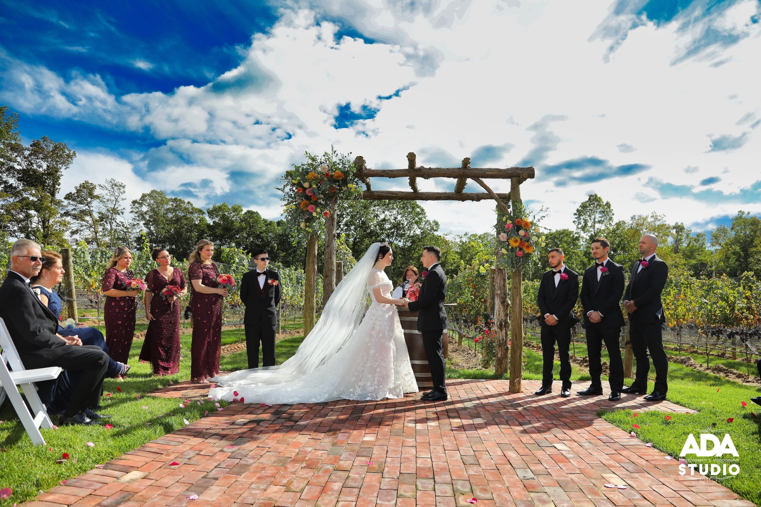 Wedding ceremony vineyard 8R4A0619 LR