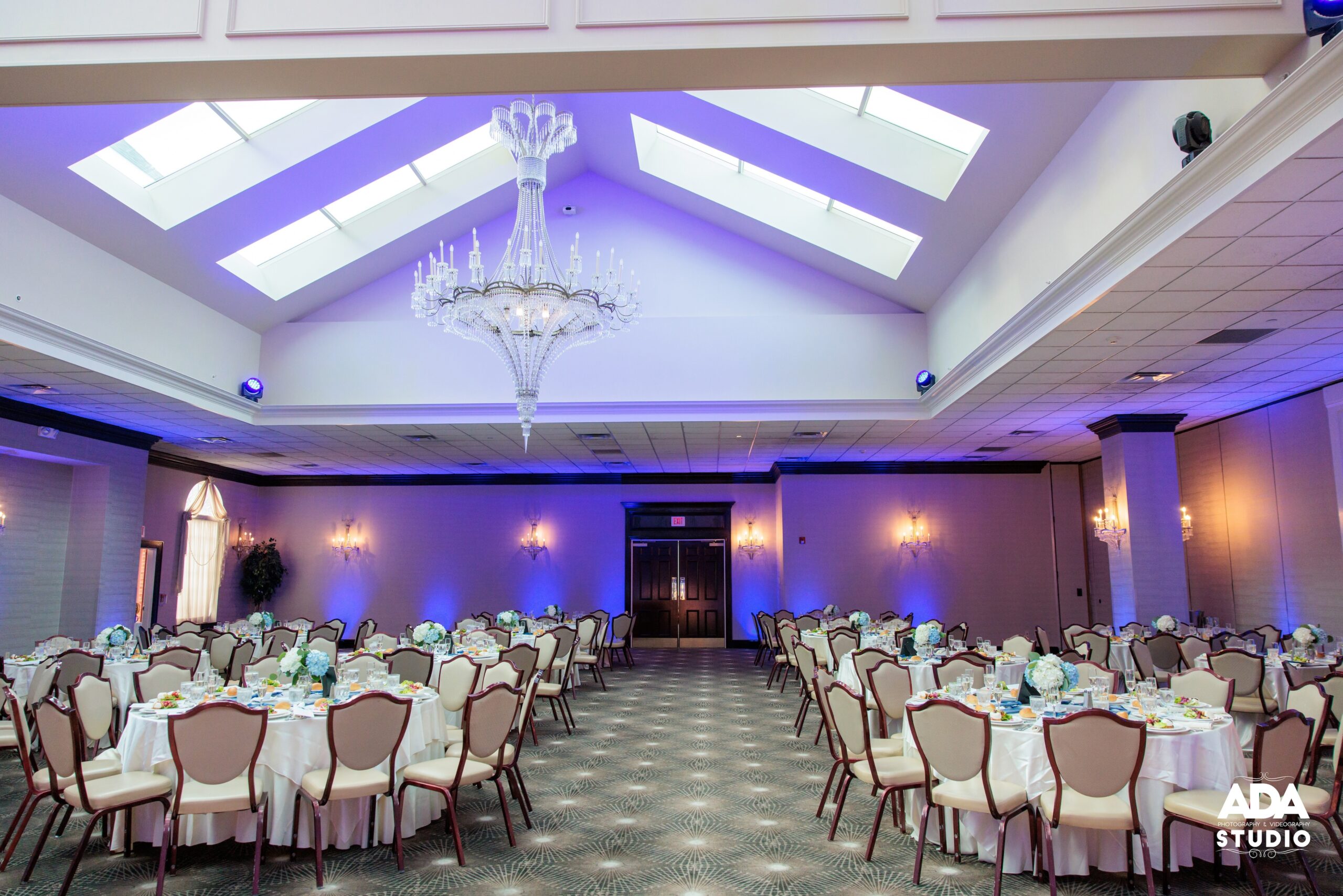 2024-05-25 - Northhampton ballroom ADATara & Brandon-817 LR