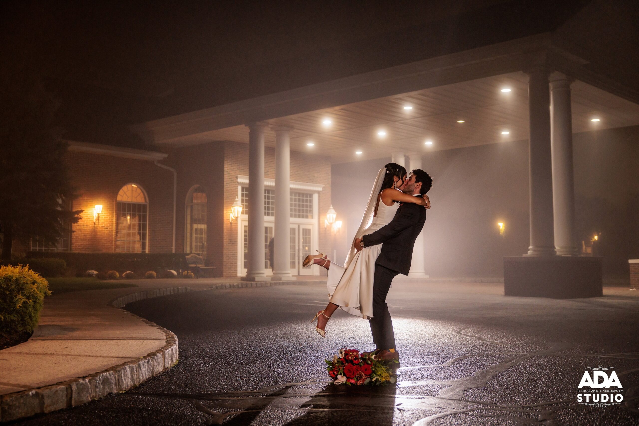 LR 2023-12-02 - northampton- Laura & Marco-1578 copy